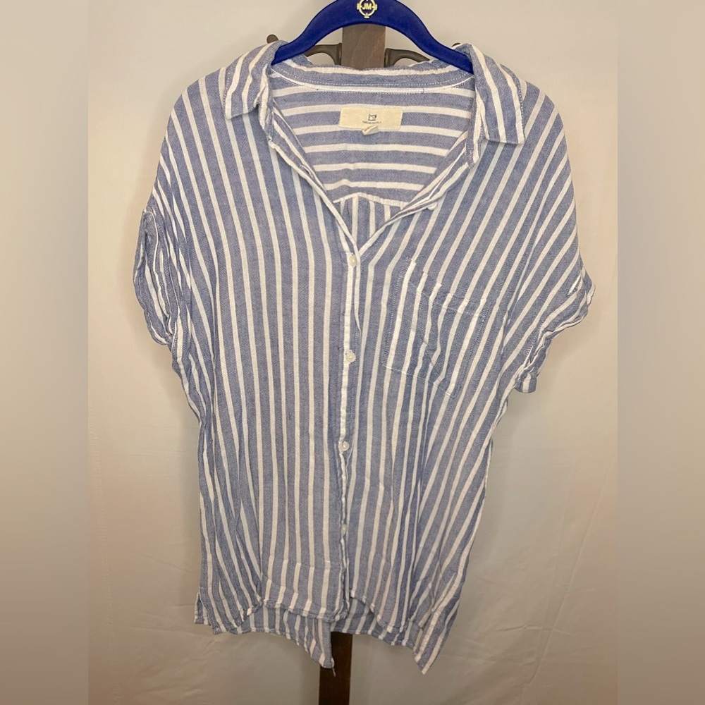 Thread+Supply Grey and White striped Medium shirt